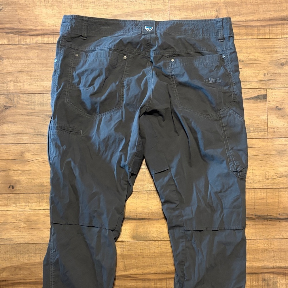 Kuhl Men's Charcoal Cargo Pants - Picture 5 of 6